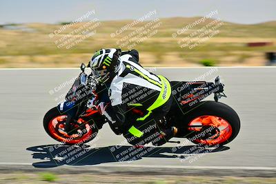 media/Apr-13-2025-TrackXperience (Sun) [[fb1ef998a6]]/Level 2 (Intermediate)/Turn 8 (Session 3)/